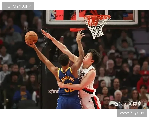 篮下护筐主导防守限制对手内线成就十一冠
